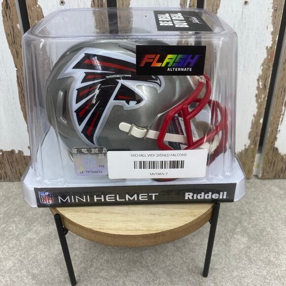 Michael Vick Autographed Atlanta Falcons Mini Helmet Flash Alternate Beckett - Picture 1 of 12